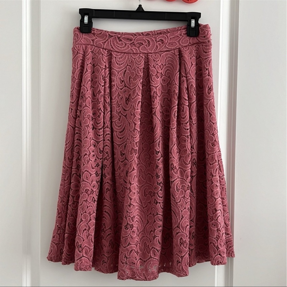 Forever 21 Pink Midi A-Line Skirt with Pleats